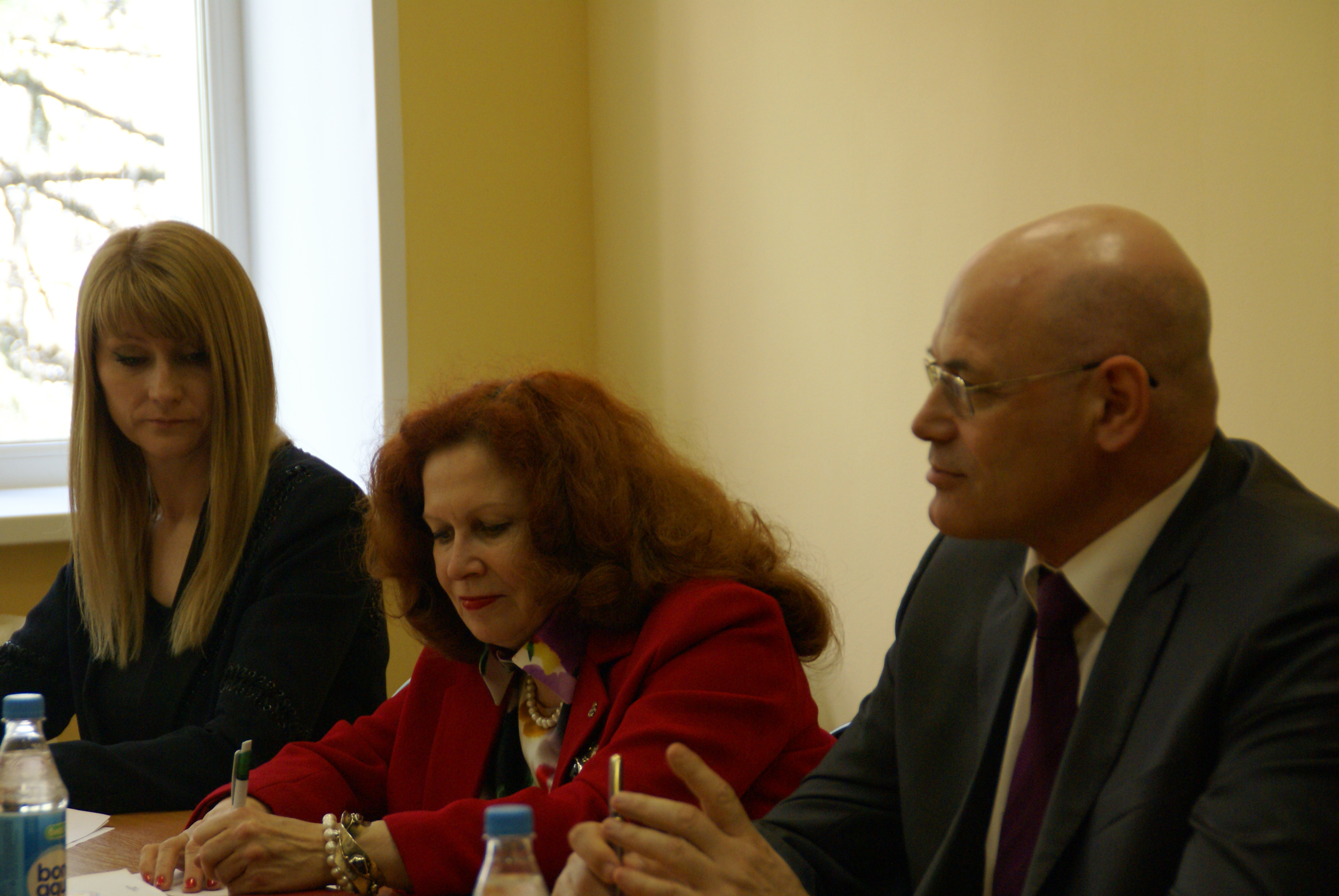 The round table on the theme The Art of Equal Opportunities with discussion of the issues of the Paradelphic Games was held